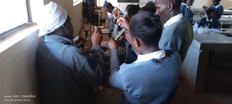 Science lab session